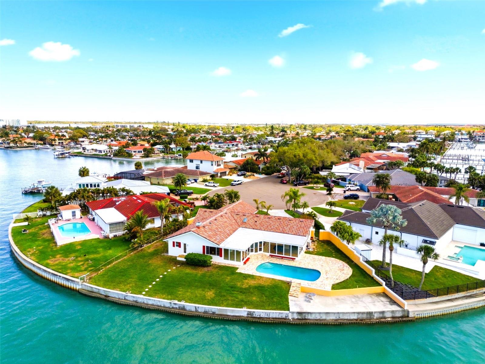 BROADWATER UNIT 2 - Residential