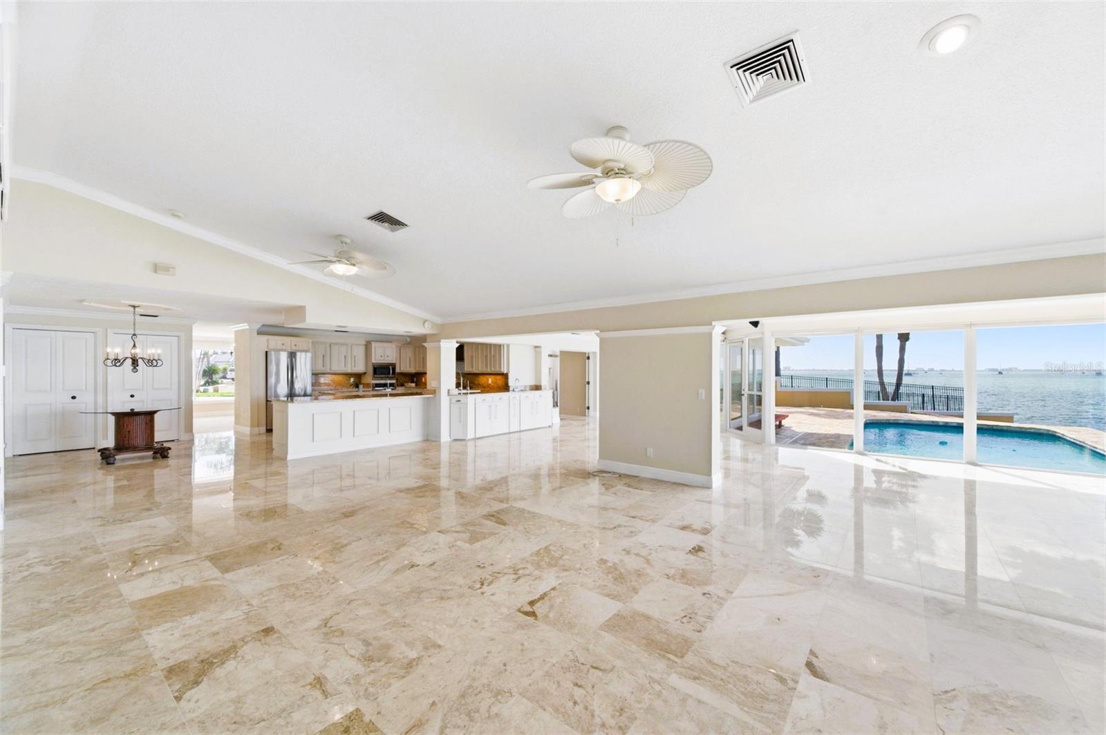 BROADWATER UNIT 2 - Residential