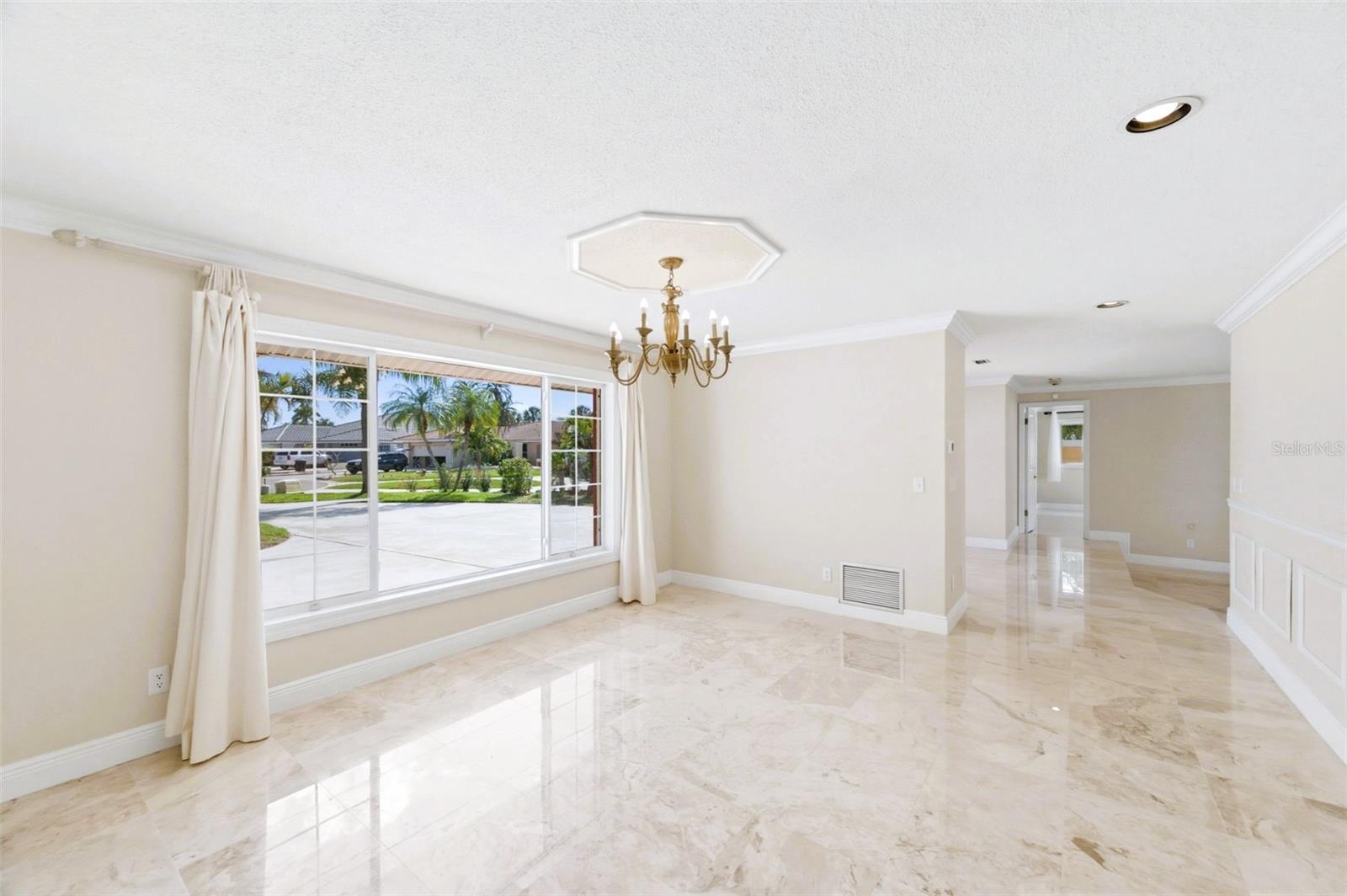 BROADWATER UNIT 2 - Residential