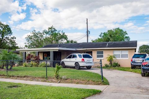 Photo of 4495 Brooke Street, Orlando, FL 32811 (MLS # O6357051)