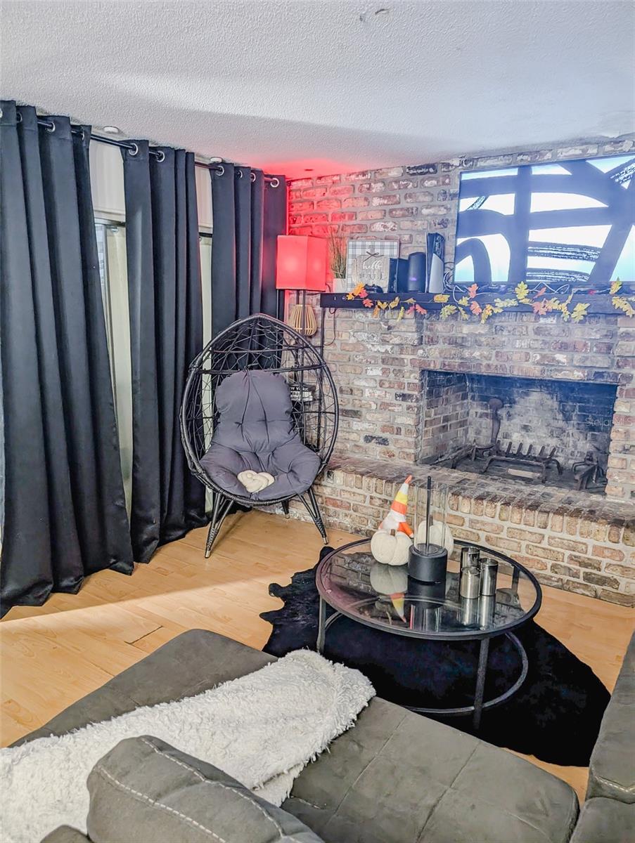 RICHMOND HEIGHTS - Residential