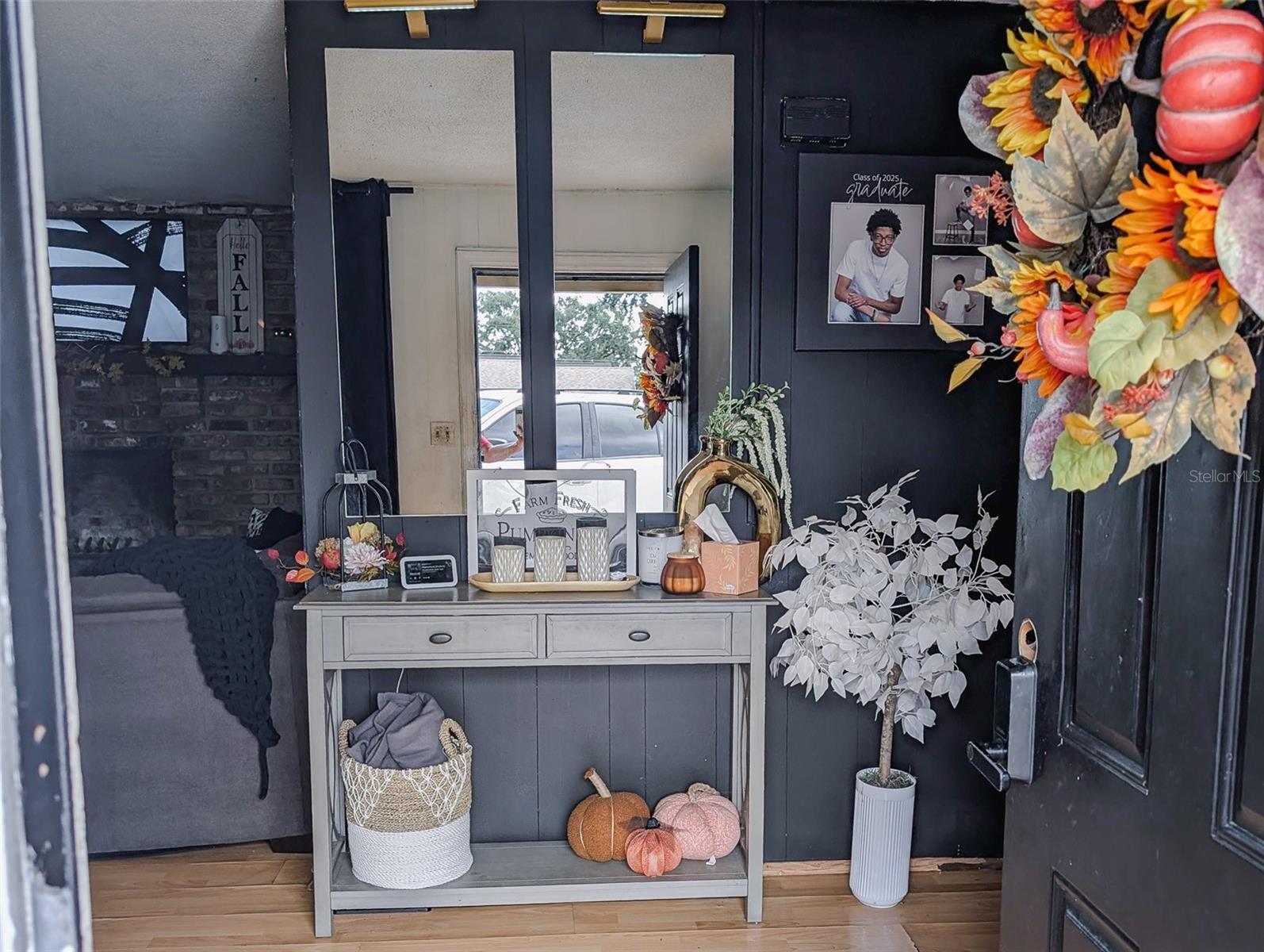 RICHMOND HEIGHTS - Residential