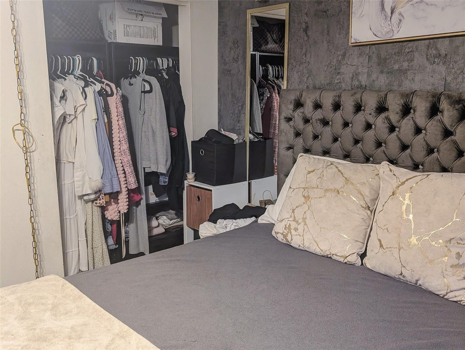 RICHMOND HEIGHTS - Residential