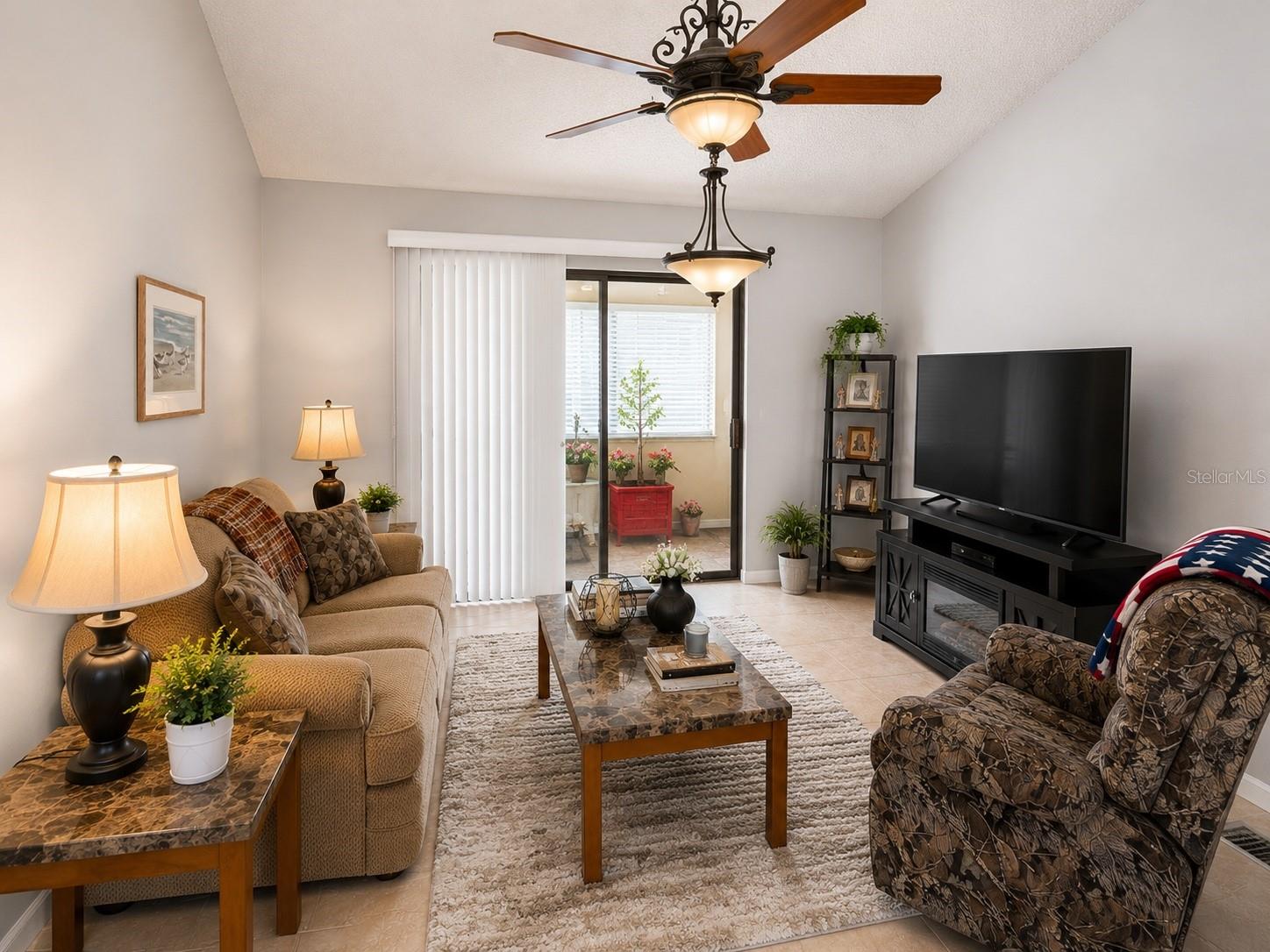 1126 FAIRVILLA DRIVE 1126