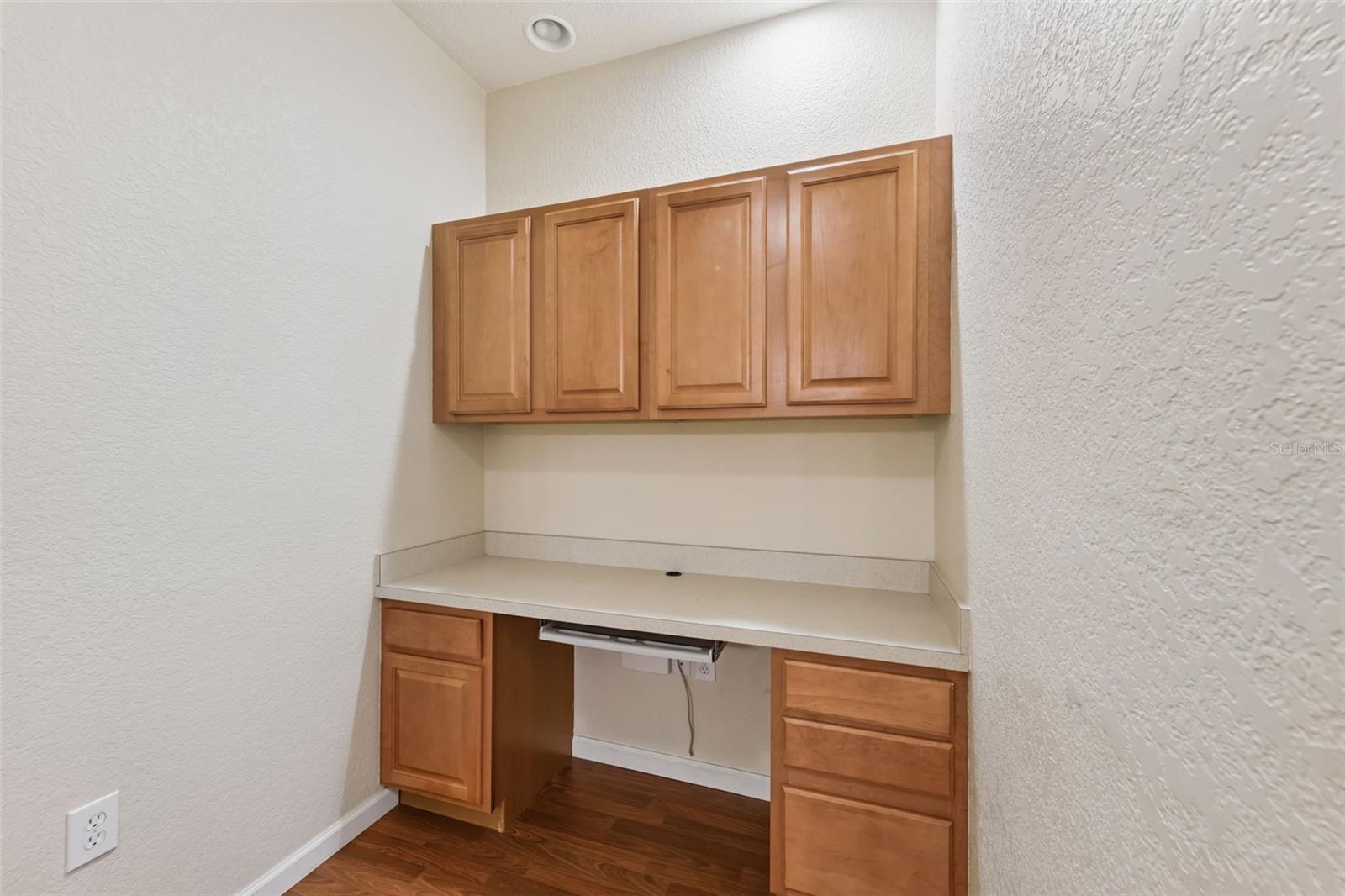 AVALON LAKES PH 03 VILLAGE A & B - Residential