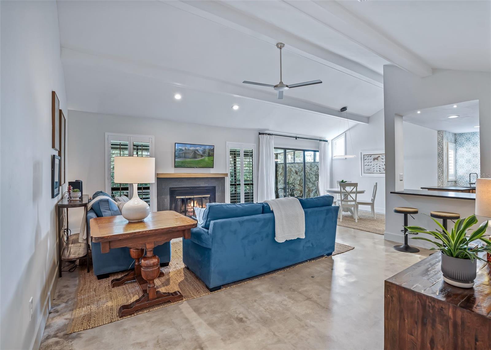 4401 NW 79TH TERRACE ROAD