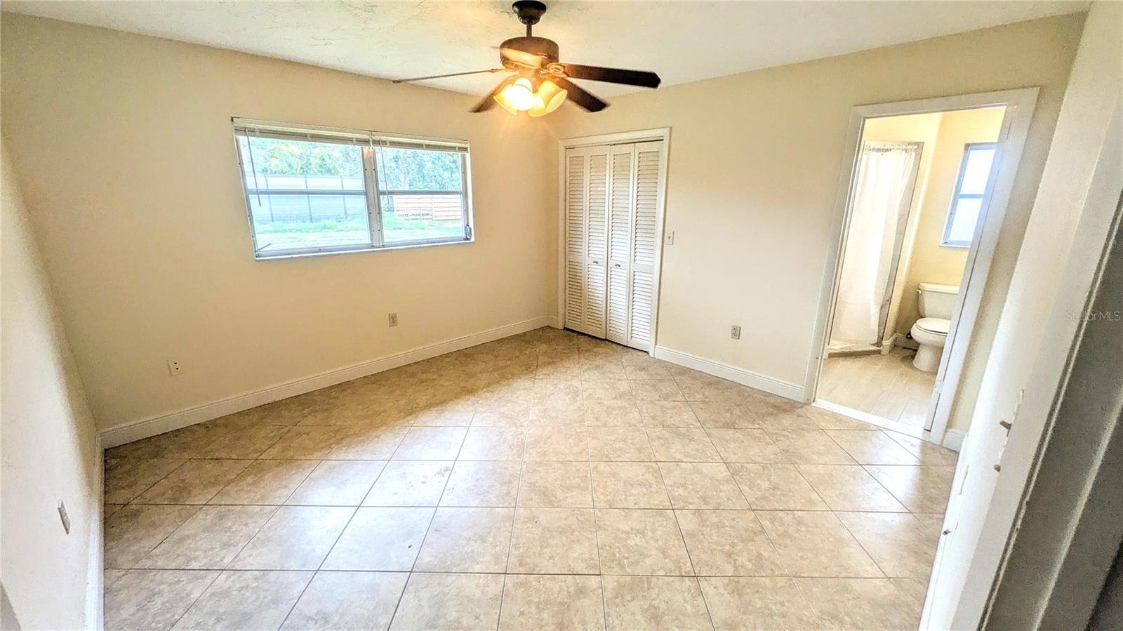 PINE SHORES EST 4TH ADD - Residential Lease