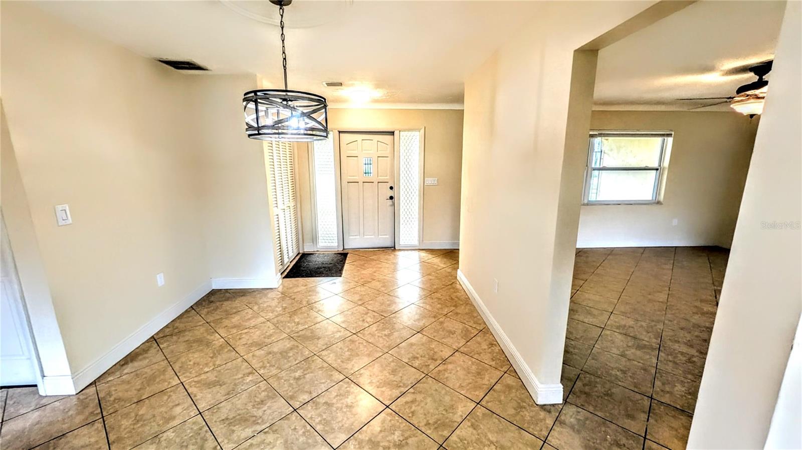 PINE SHORES EST 4TH ADD - Residential Lease