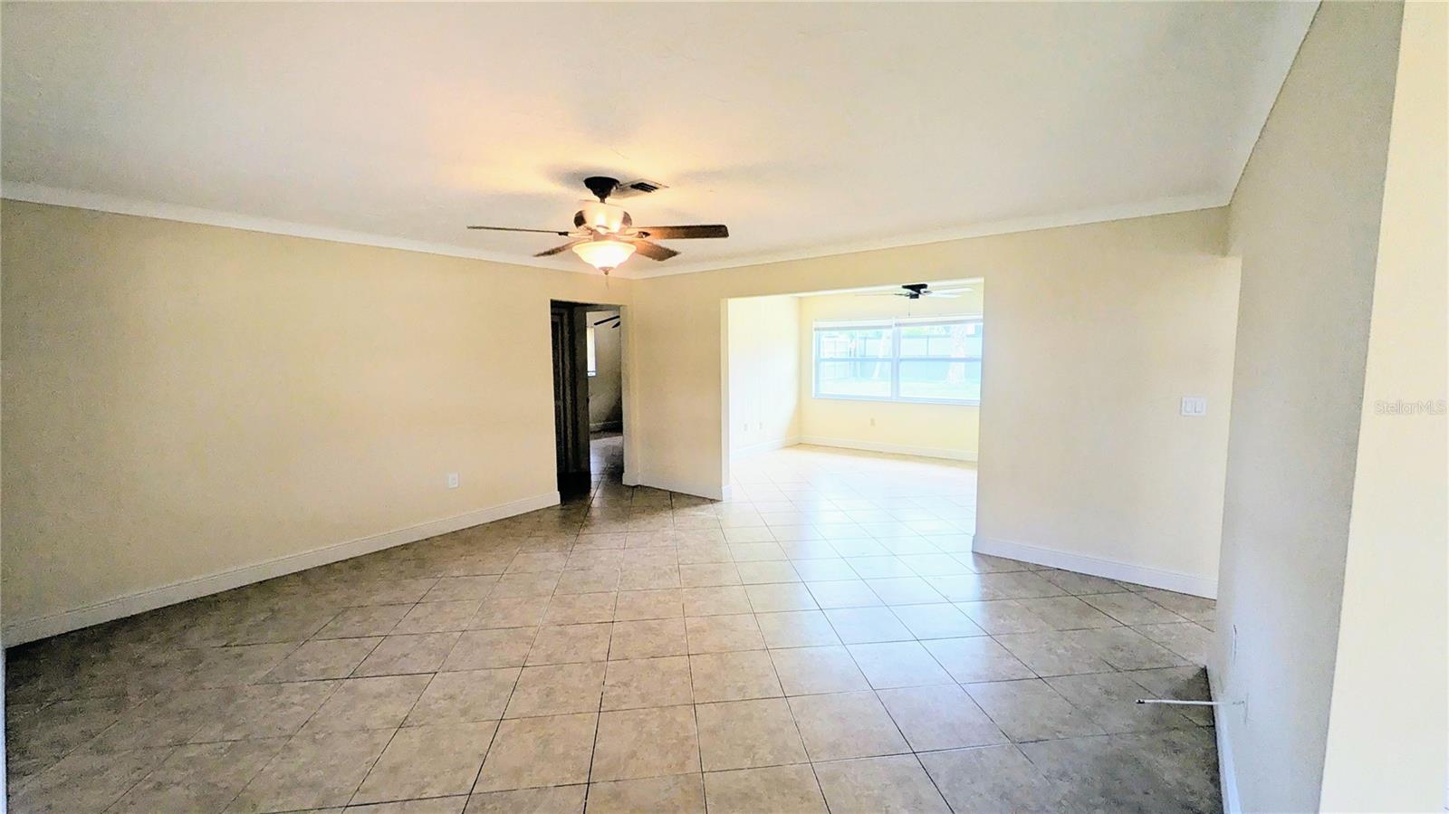 PINE SHORES EST 4TH ADD - Residential Lease