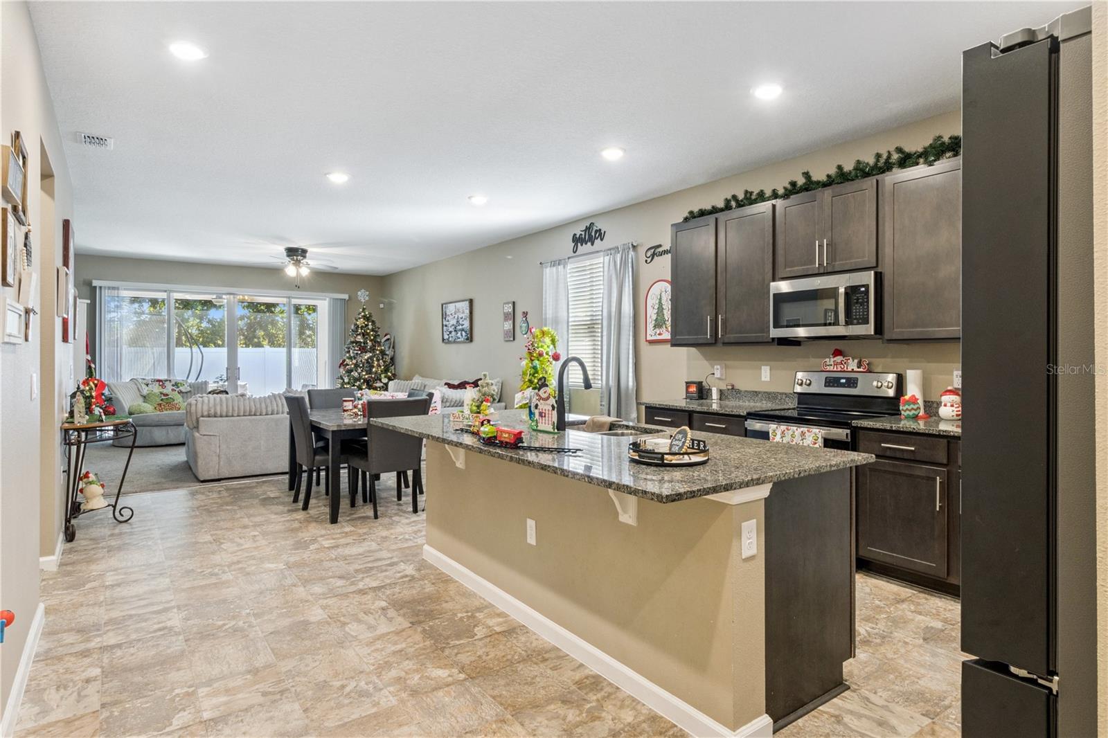 SUTTON PRESERVE - Residential