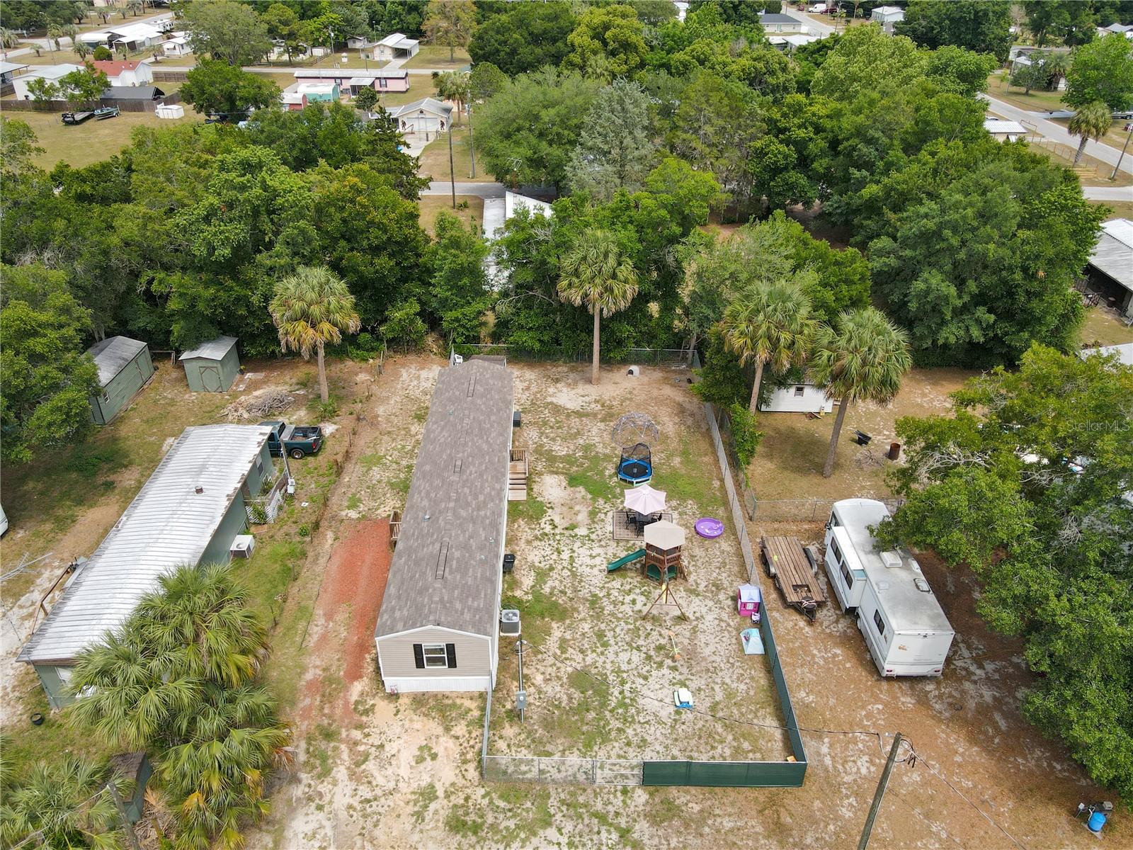 Photo 9 of 27 of 14123 SE 92ND AVE mobile home