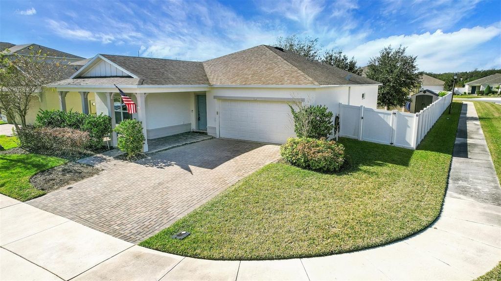 Photo of 10121 Grande Loop, Clermont, FL 34711 (MLS # O6376096)