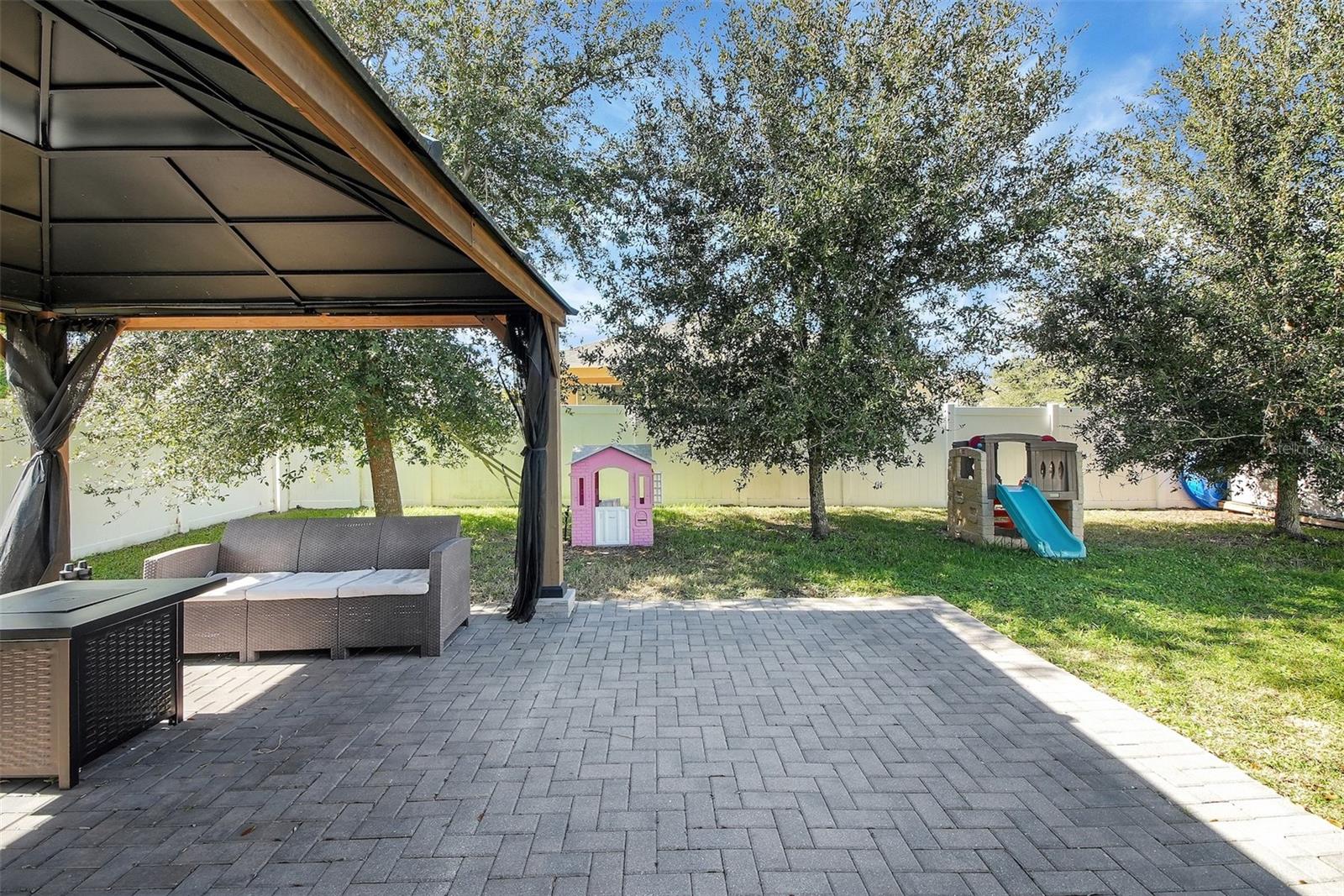 LOUISA GRANDE - Residential