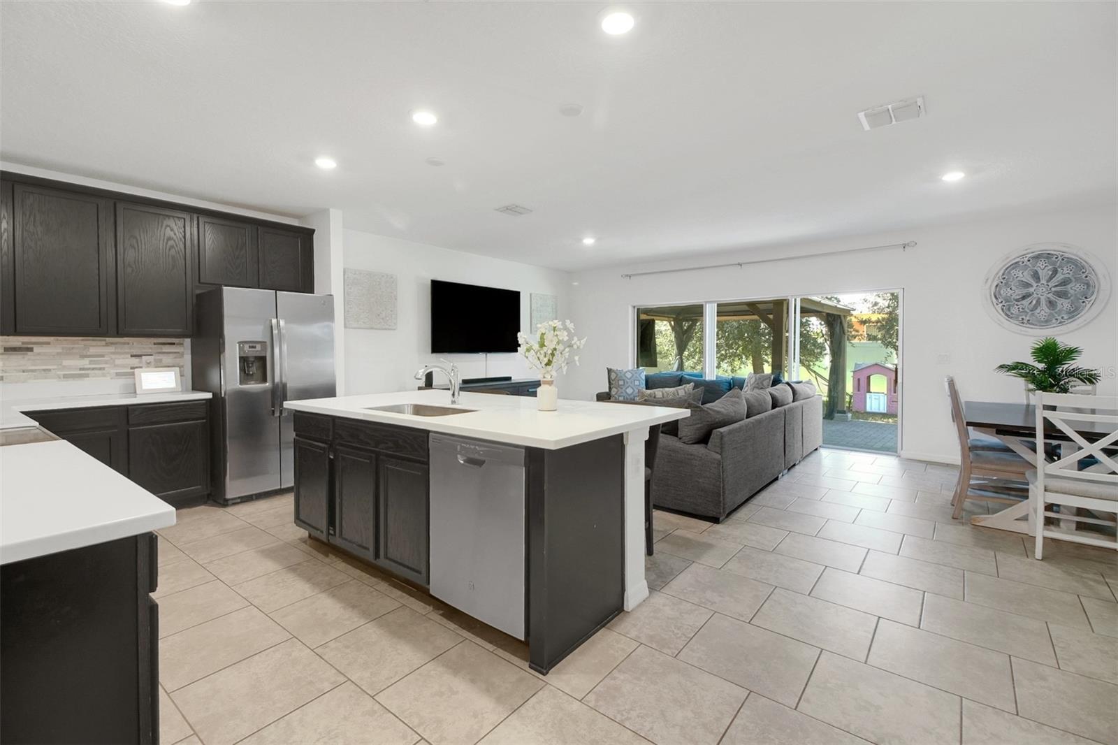 LOUISA GRANDE - Residential