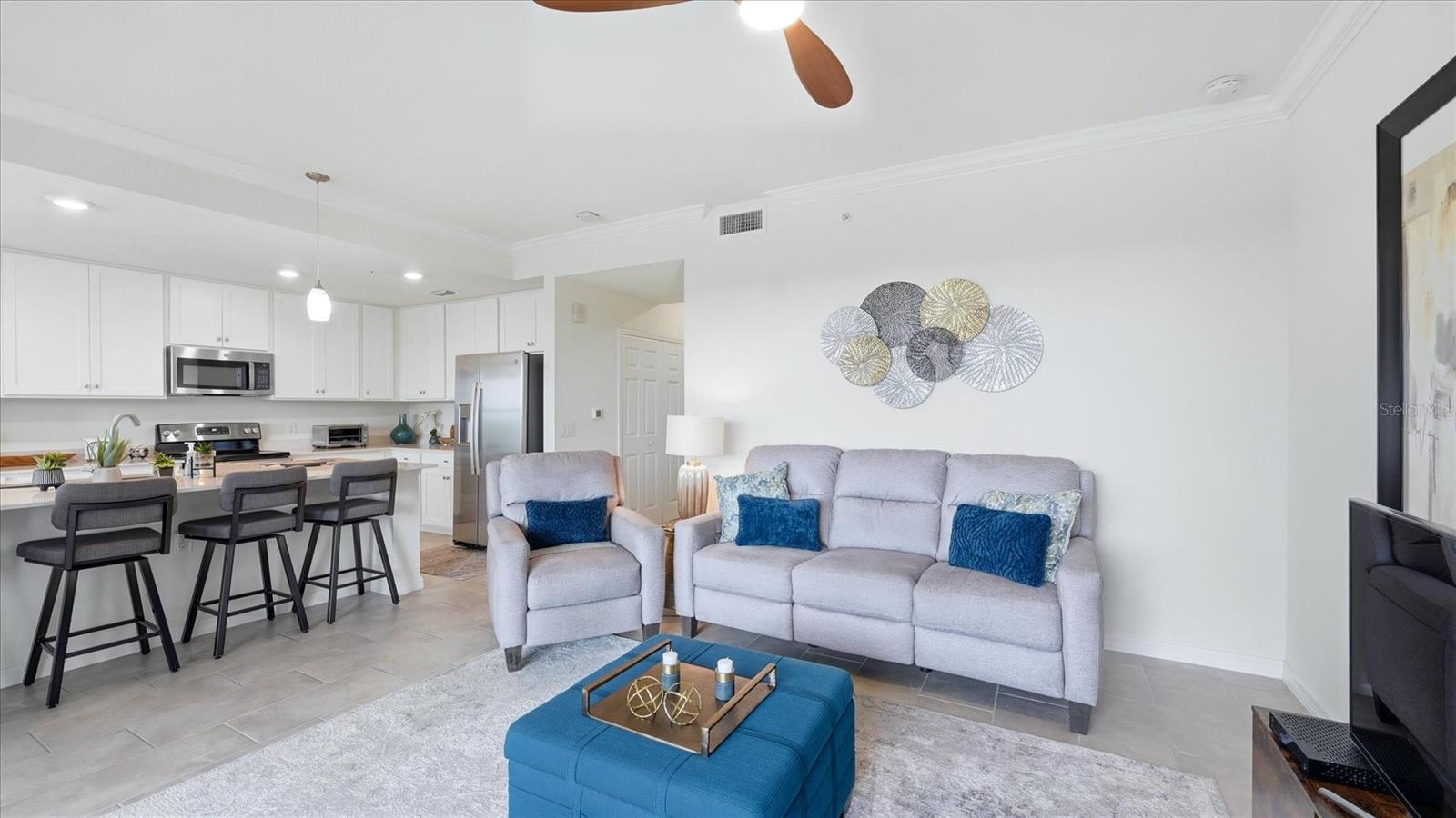 TERRACE VI AT LAKEWOOD NATIONAL PH II - Residential