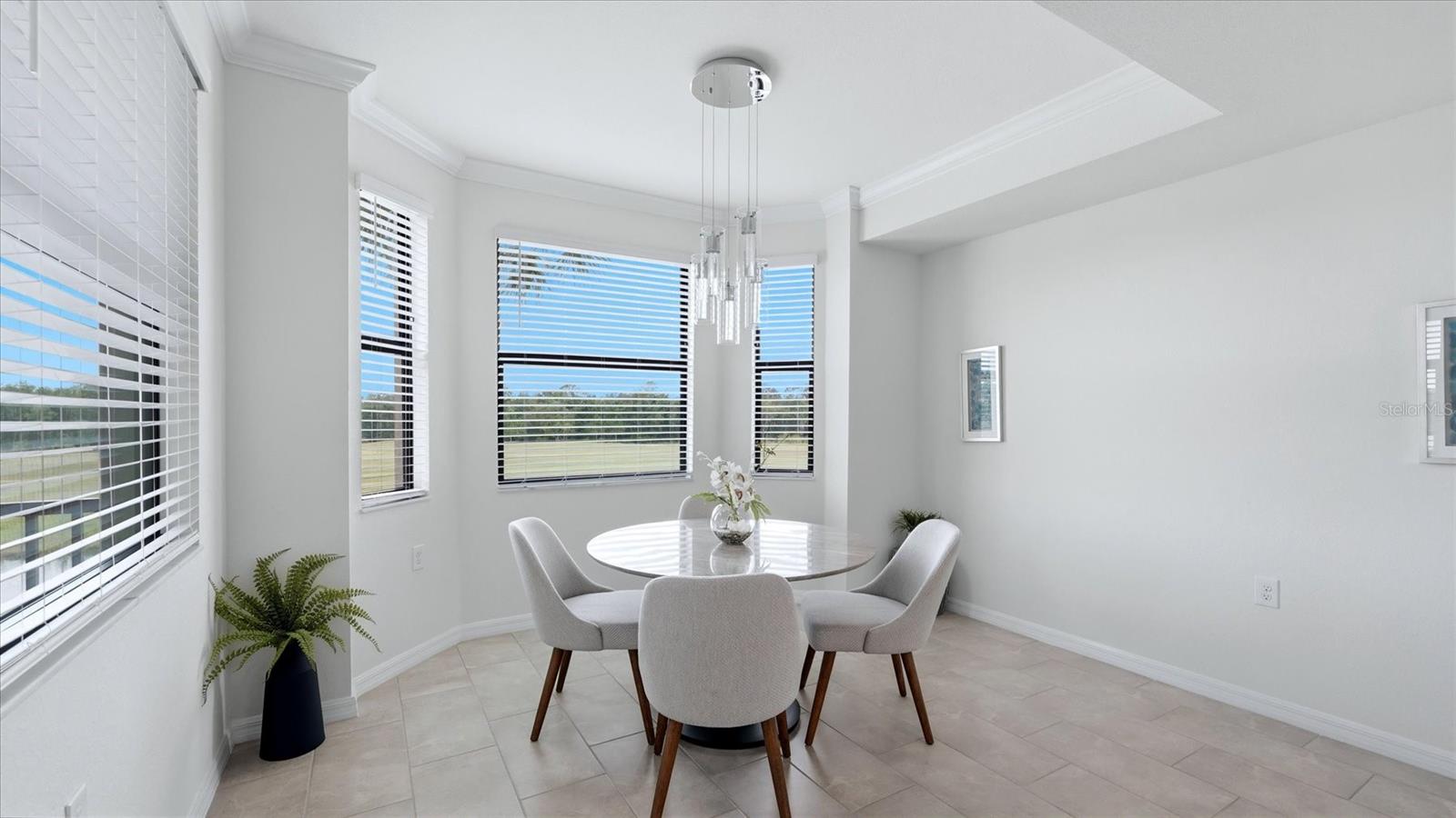 TERRACE VI AT LAKEWOOD NATIONAL PH II - Residential