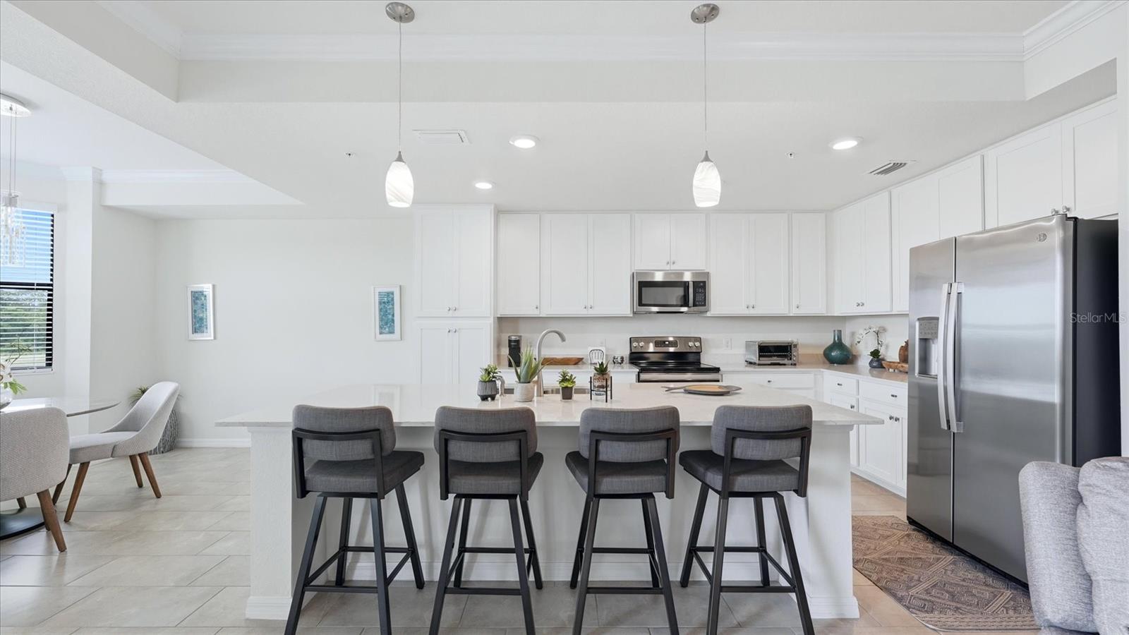 TERRACE VI AT LAKEWOOD NATIONAL PH II - Residential