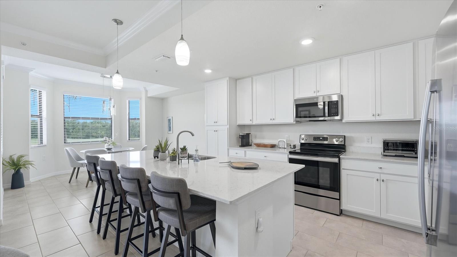 TERRACE VI AT LAKEWOOD NATIONAL PH II - Residential