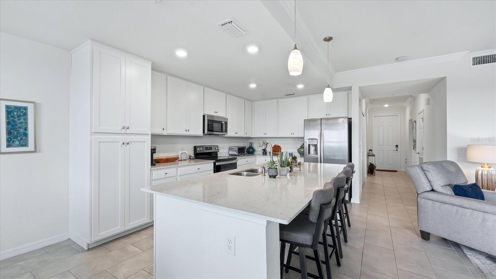 TERRACE VI AT LAKEWOOD NATIONAL PH II - Residential