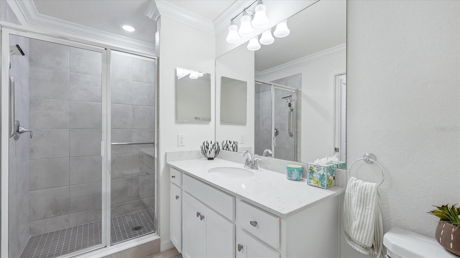 TERRACE VI AT LAKEWOOD NATIONAL PH II - Residential