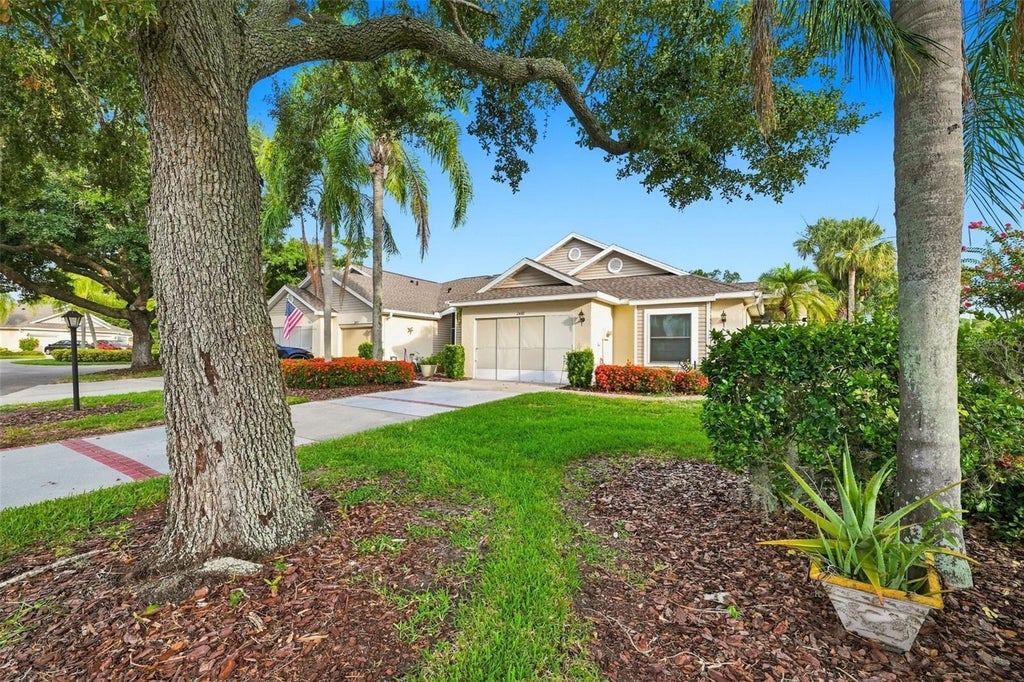 Photo of 2401 Nantucket Glen Place #11, Sun City Center, FL 33573 (MLS # TB8532718)