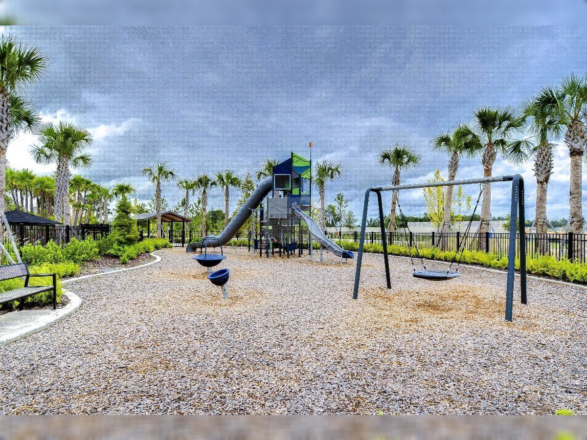 NORTH PARK ISLE - Residential Lease