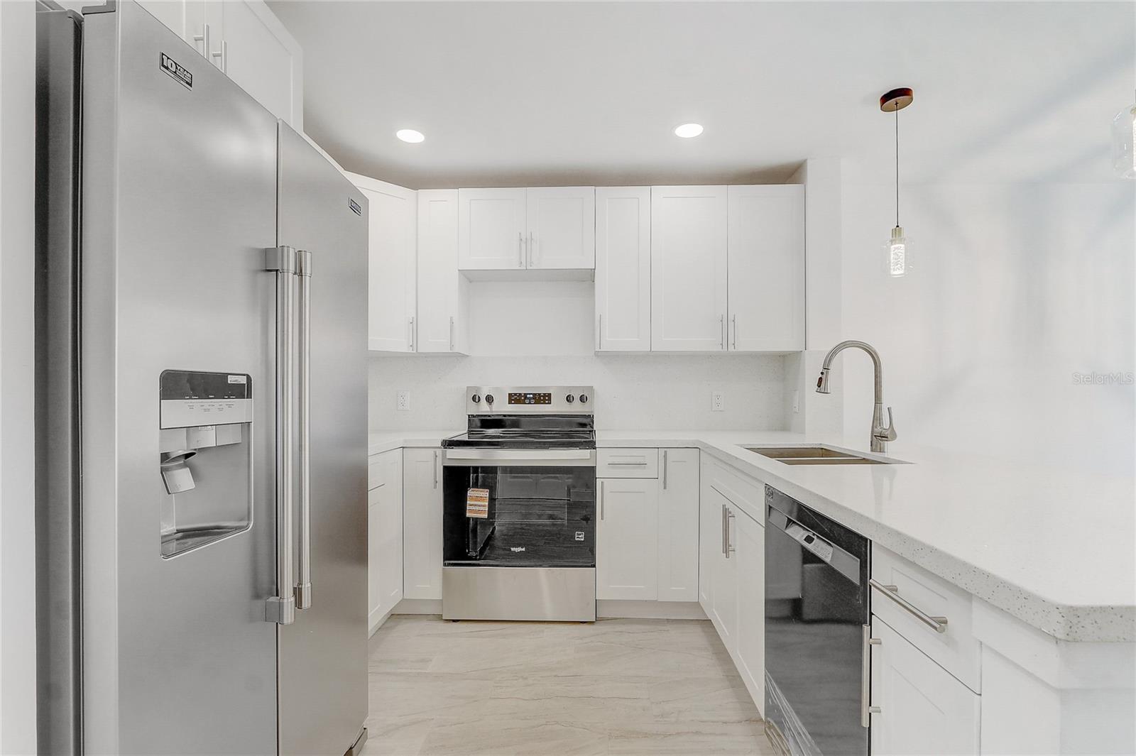 AUDUBON VLS/HUNTERS CRK CONDO - Residential