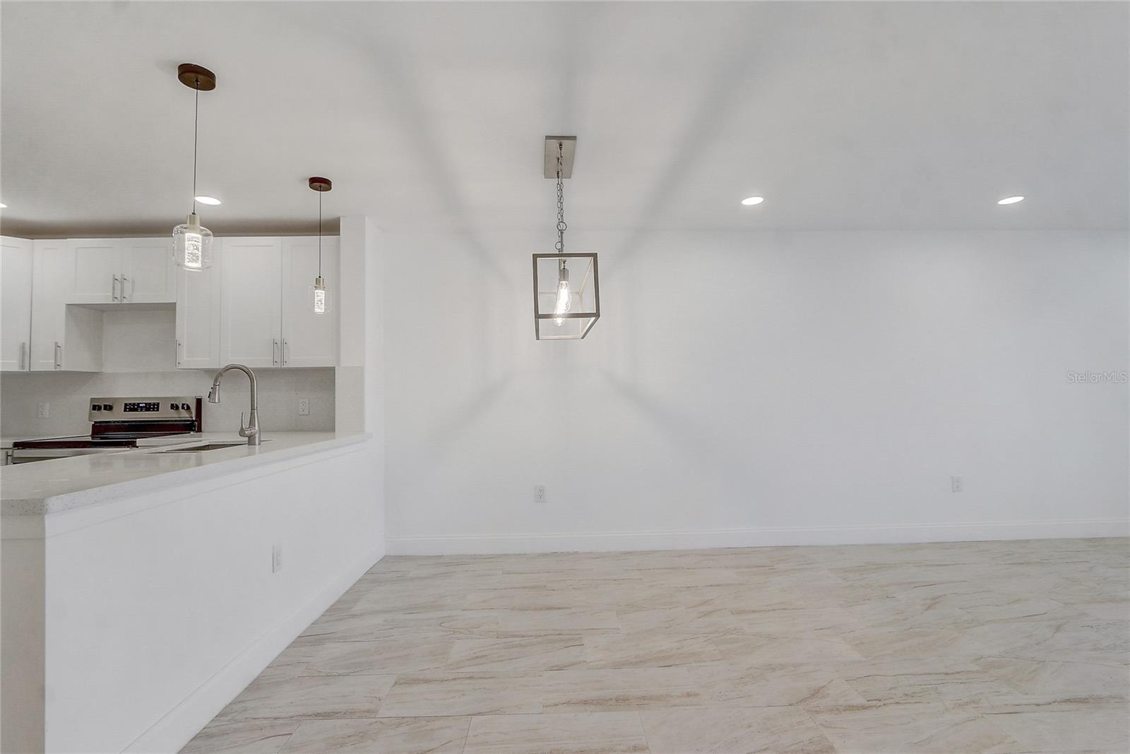 AUDUBON VLS/HUNTERS CRK CONDO - Residential