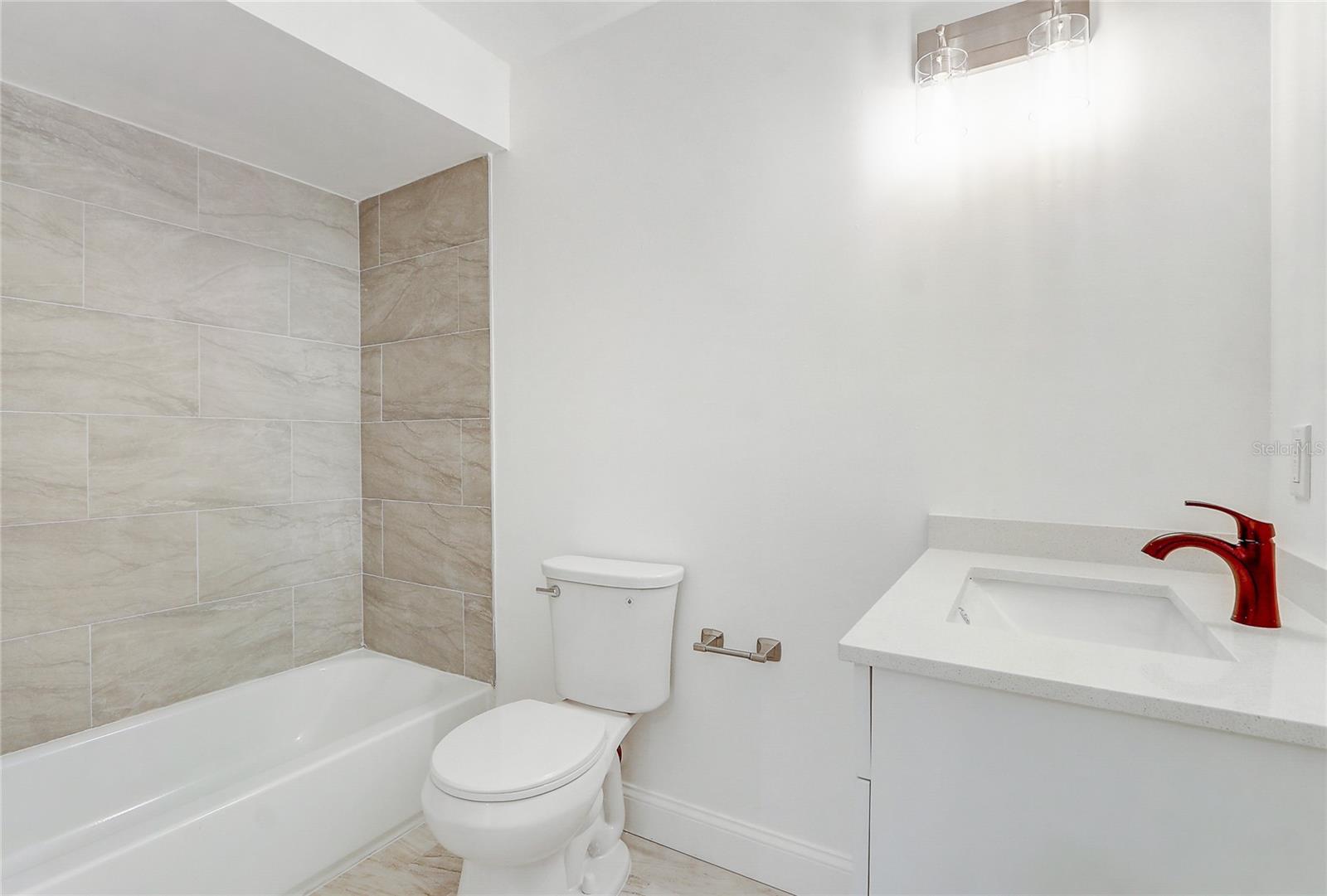 AUDUBON VLS/HUNTERS CRK CONDO - Residential