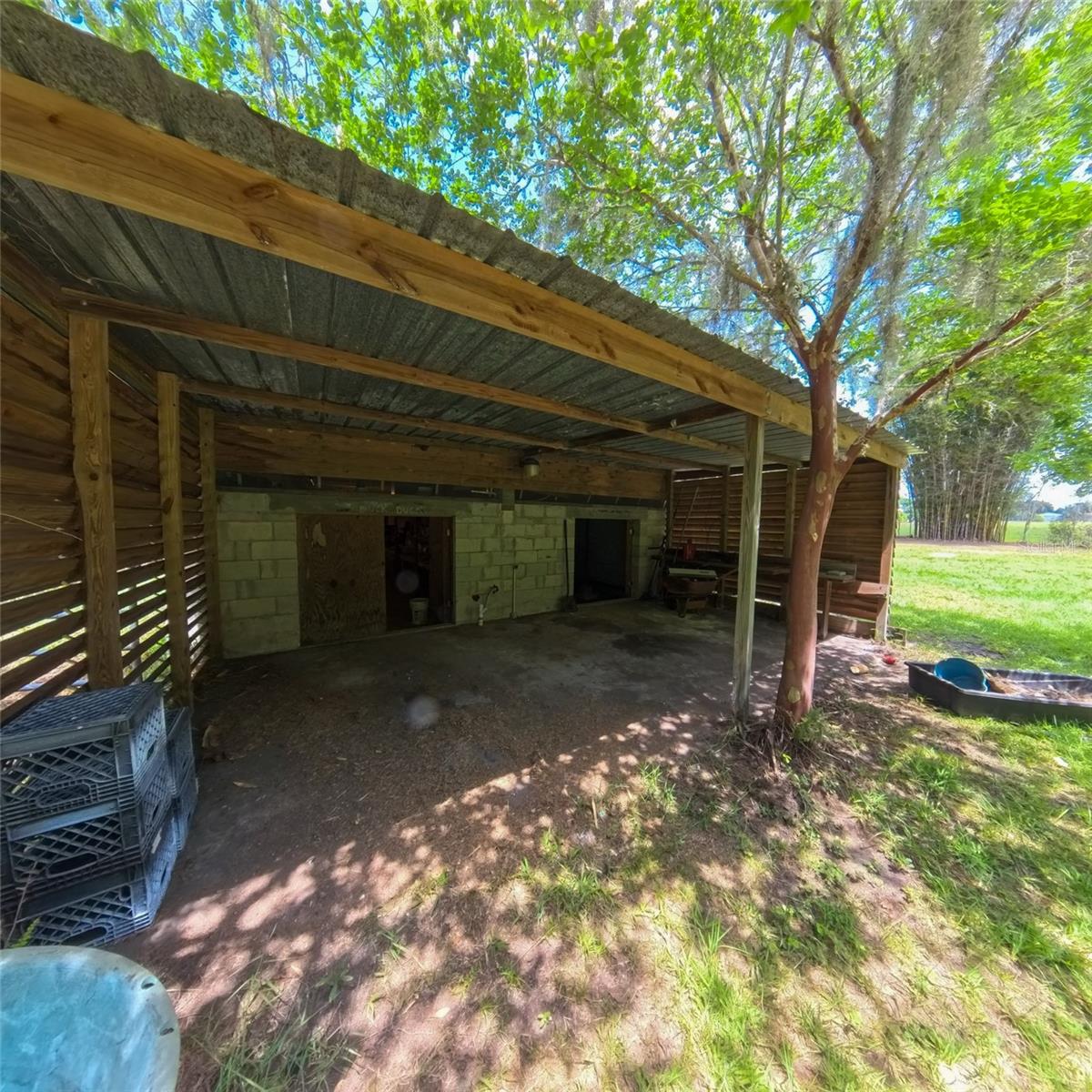 GROVELAND FARMS 21-23-24 - Residential