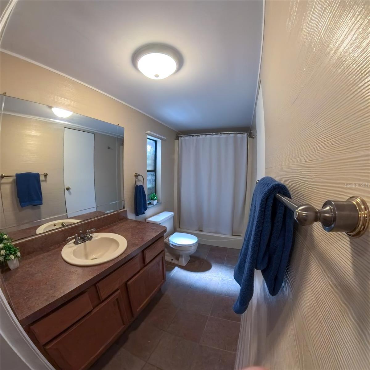 GROVELAND FARMS 21-23-24 - Residential