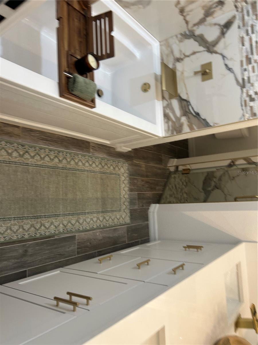 SEMINOLE PARK - Residential