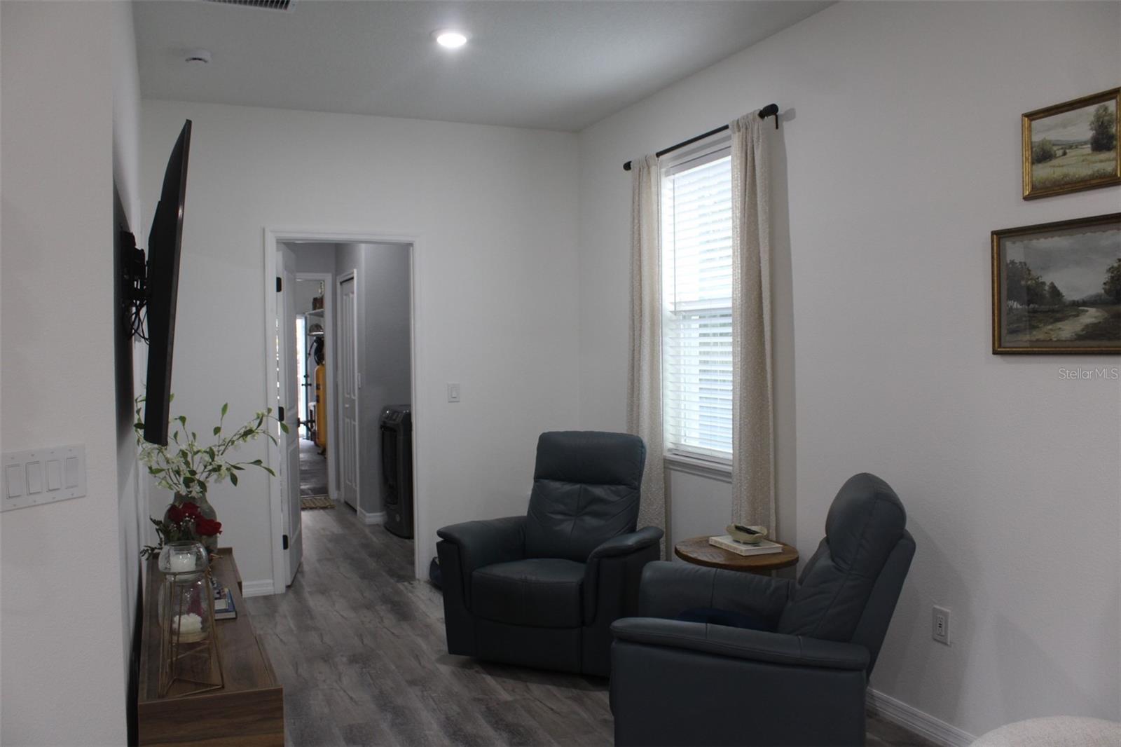 SEMINOLE PARK - Residential