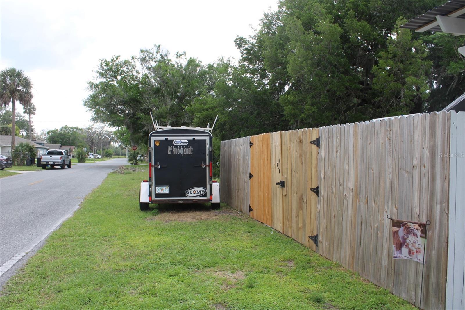 SEMINOLE PARK - Residential