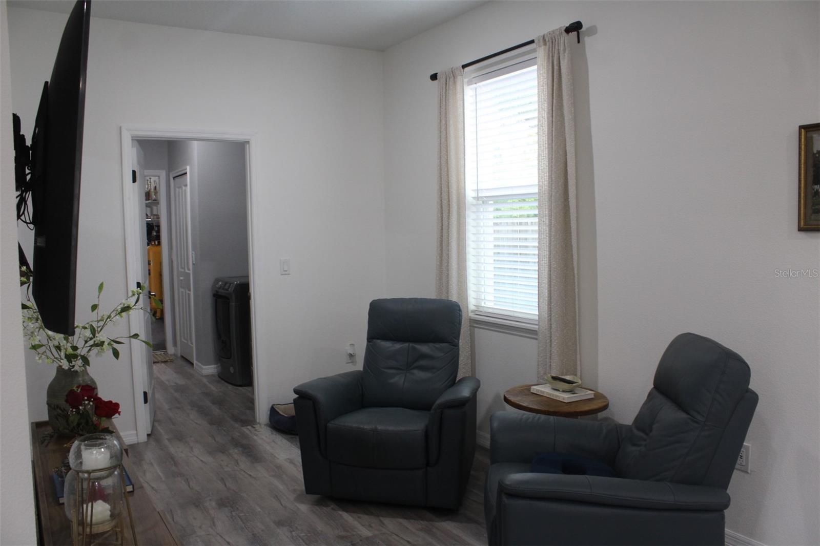 SEMINOLE PARK - Residential