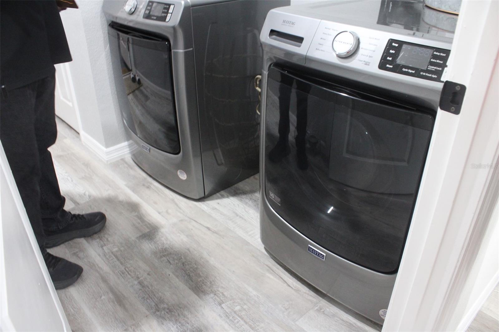 SEMINOLE PARK - Residential