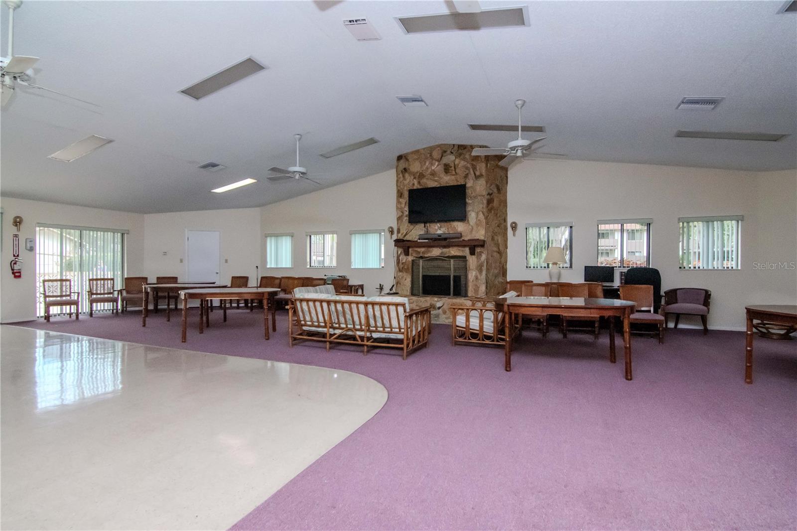 YORKTOWN AT BEACON PLACE - Residential