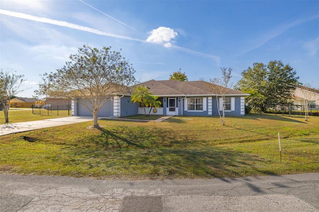 Photo of 1123 Chichester Court, Kissimmee, FL 34758 (MLS # S5138970)