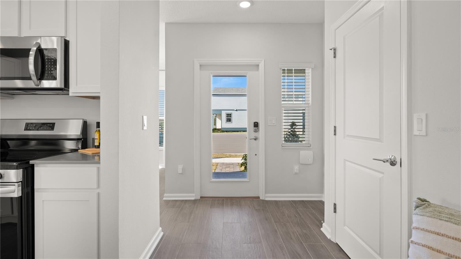 6571 EASTWOOD CROSS DRIVE
