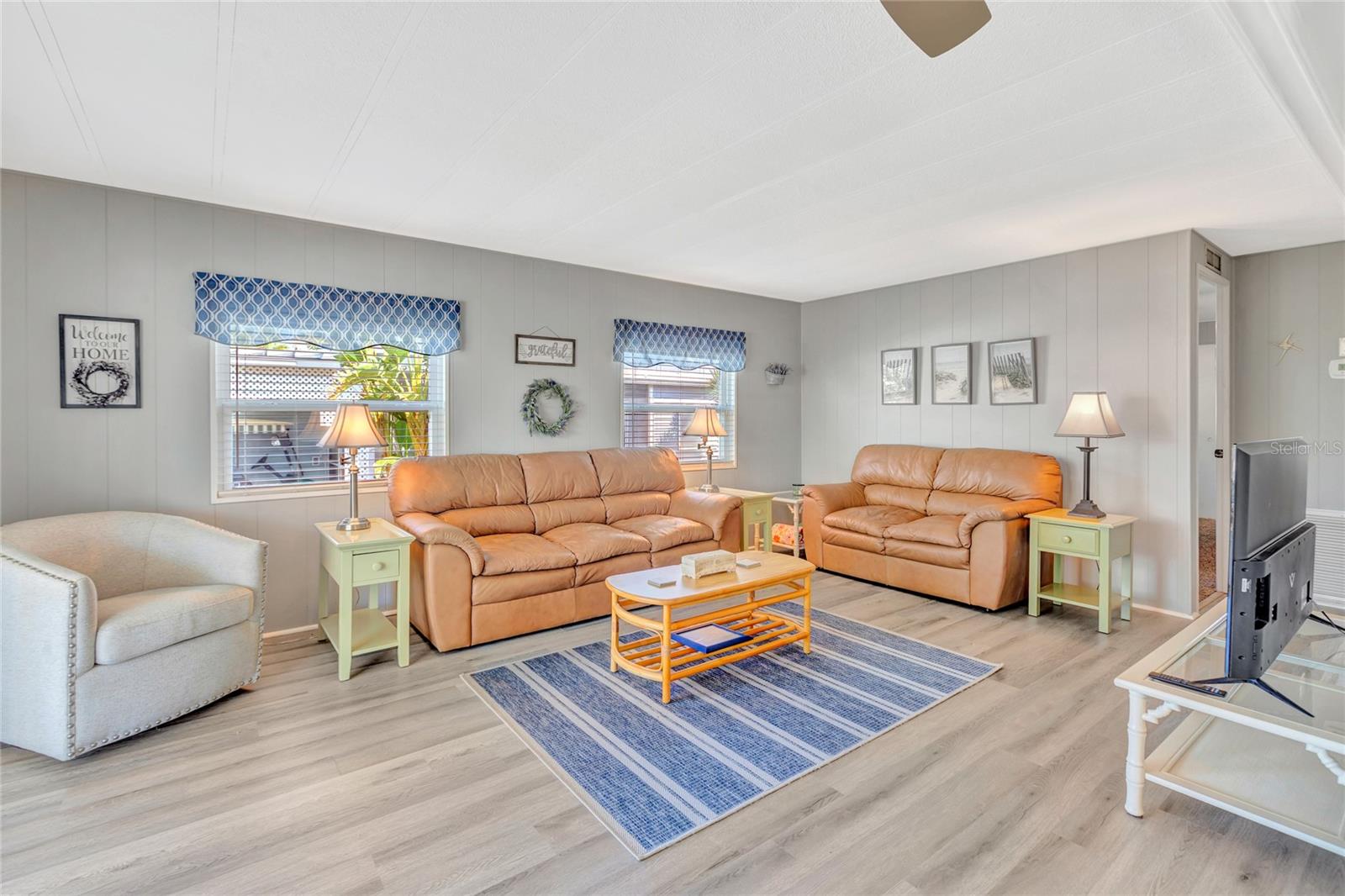 MAPLE LEAF ESTATES - Residential