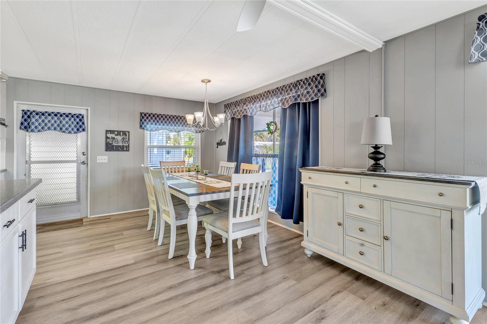 MAPLE LEAF ESTATES - Residential