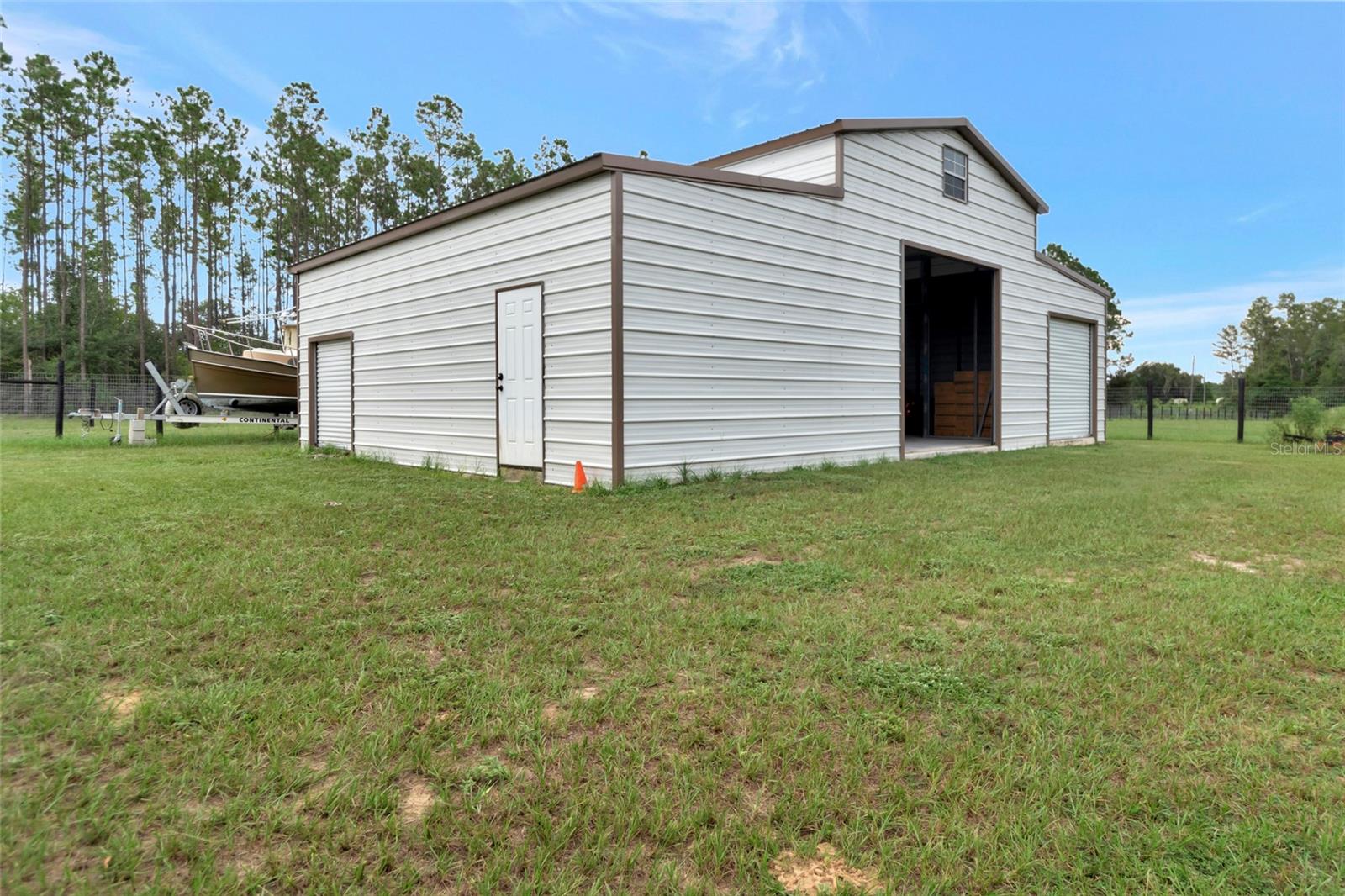 GROVELAND FARMS - Residential