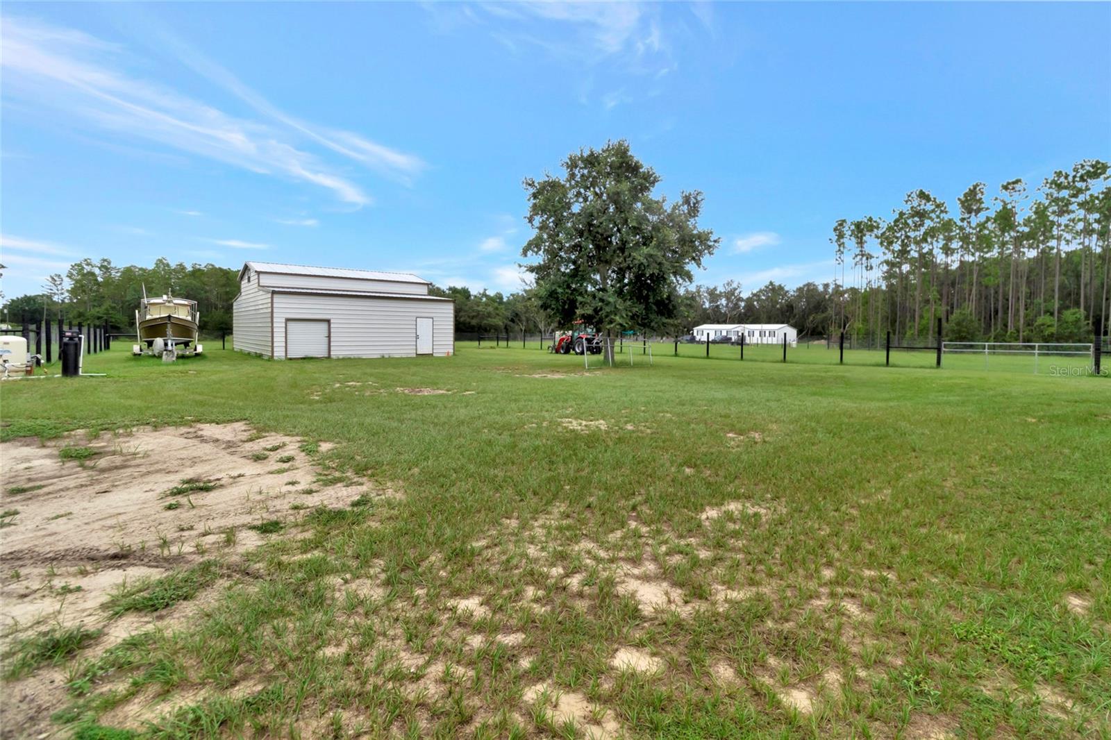 GROVELAND FARMS - Residential