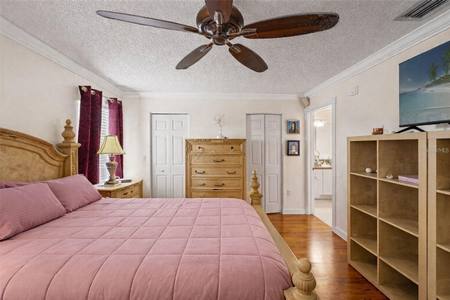 WORTHINGTON - Residential