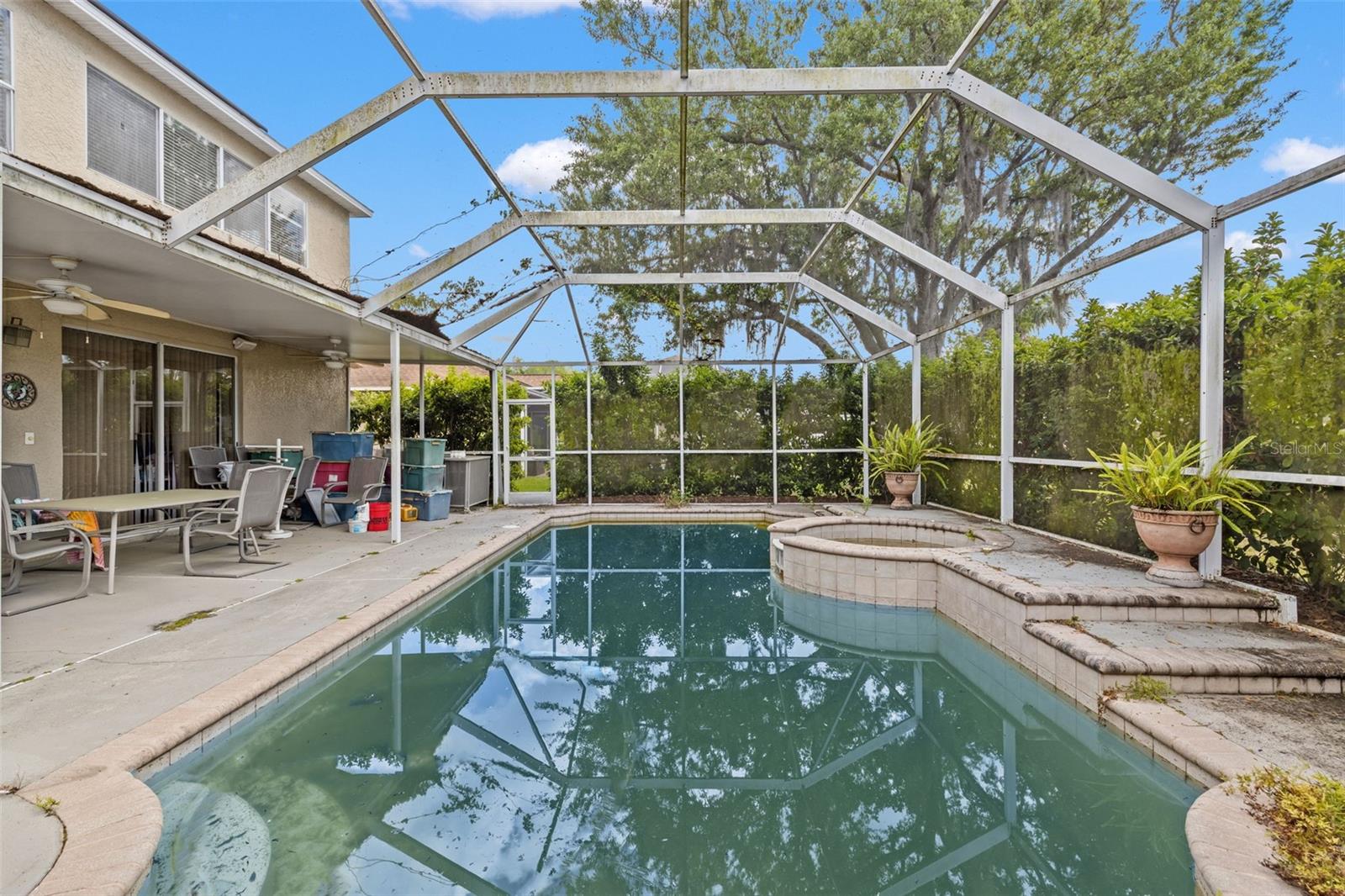 WORTHINGTON - Residential