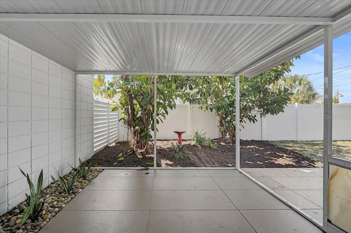 LAKE RIDGE - Residential