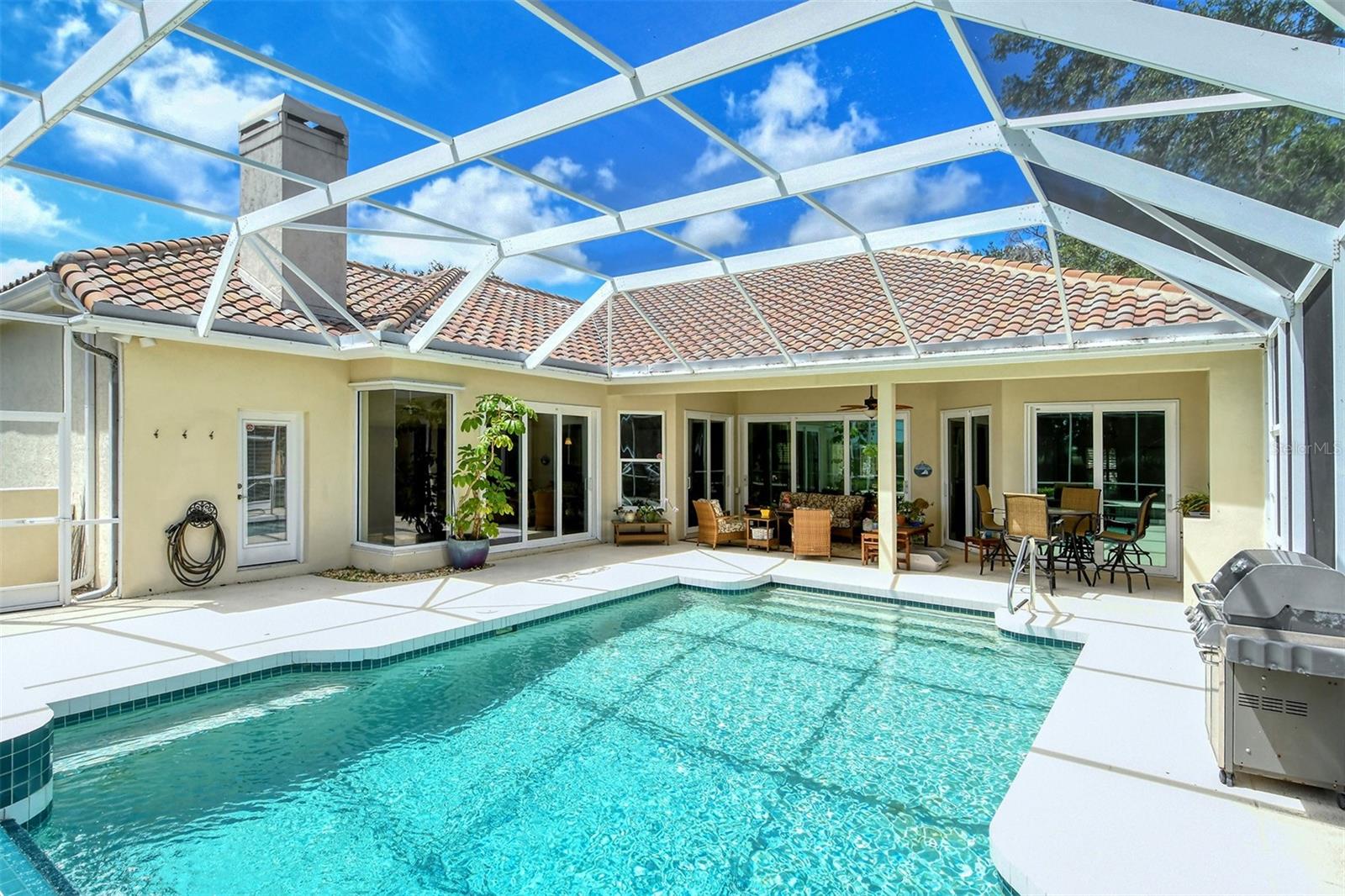 SERENOA - Residential