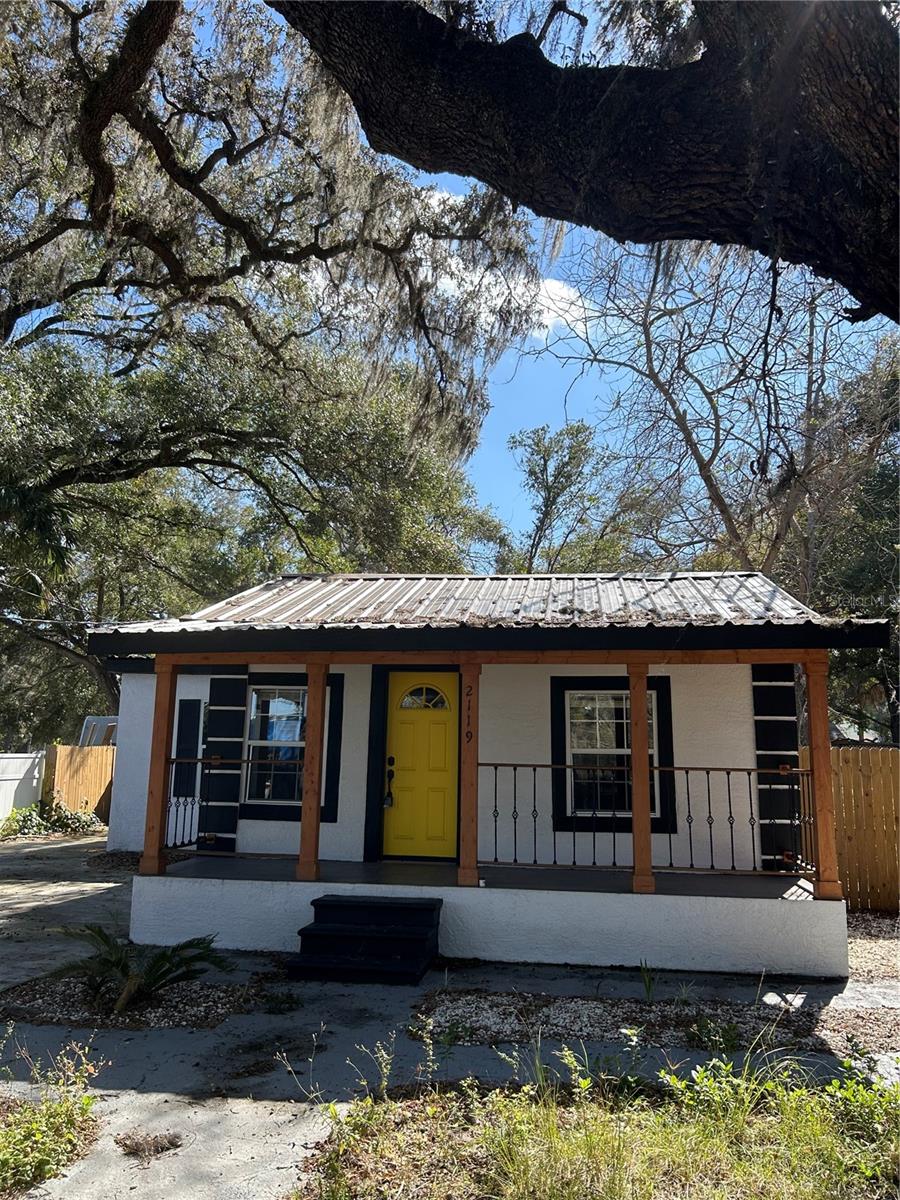 PEDDY & HACKNEY SUB - Residential Lease