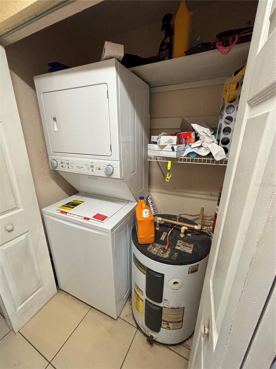 CARRINGTON PARK A CONDO - Residential