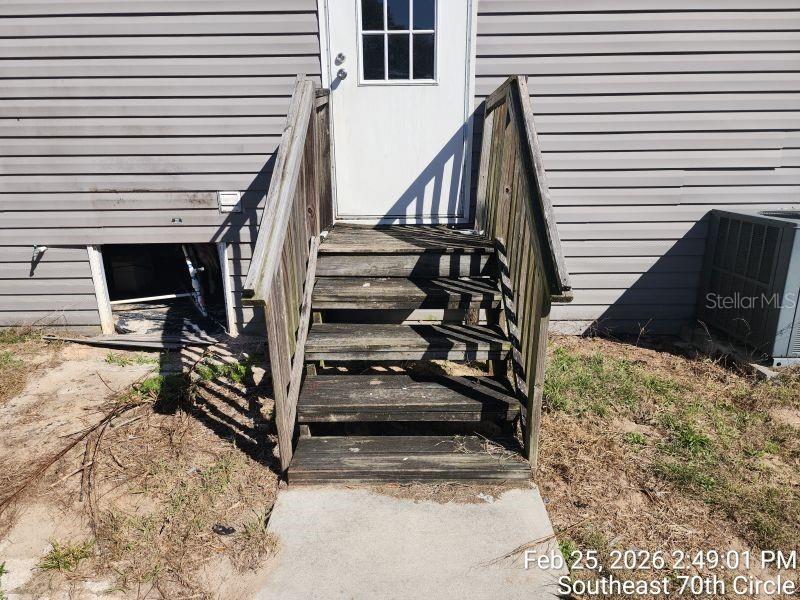 LEXINGTON ESTS - Residential